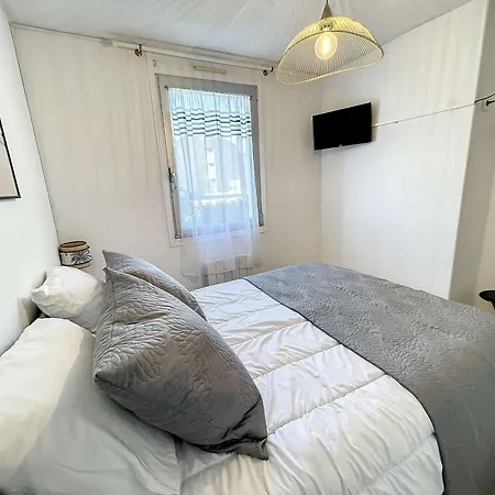 Appartement à 50m Avec Terrasse Et Jardin - Fr-1-361-14 Jullouville