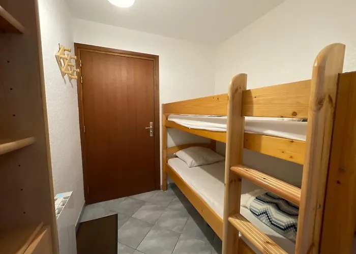 Apartmán A 50m Avec Terrasse Et Jardin - Fr-1-361-14